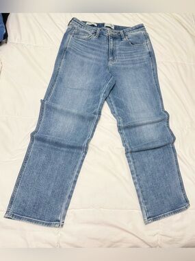 Universal Thread High Rise Everyday Straight Jeans Size 10R Light Wash